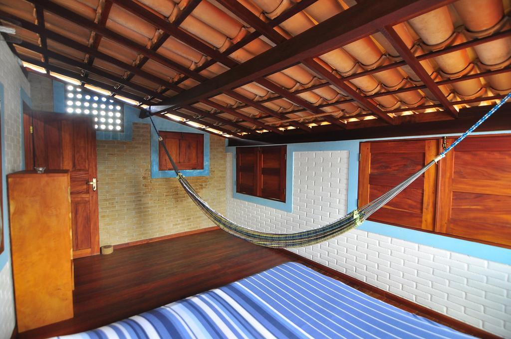Casa Blanka 2010 - Eco Surf Guest House Itacaré Habitación foto