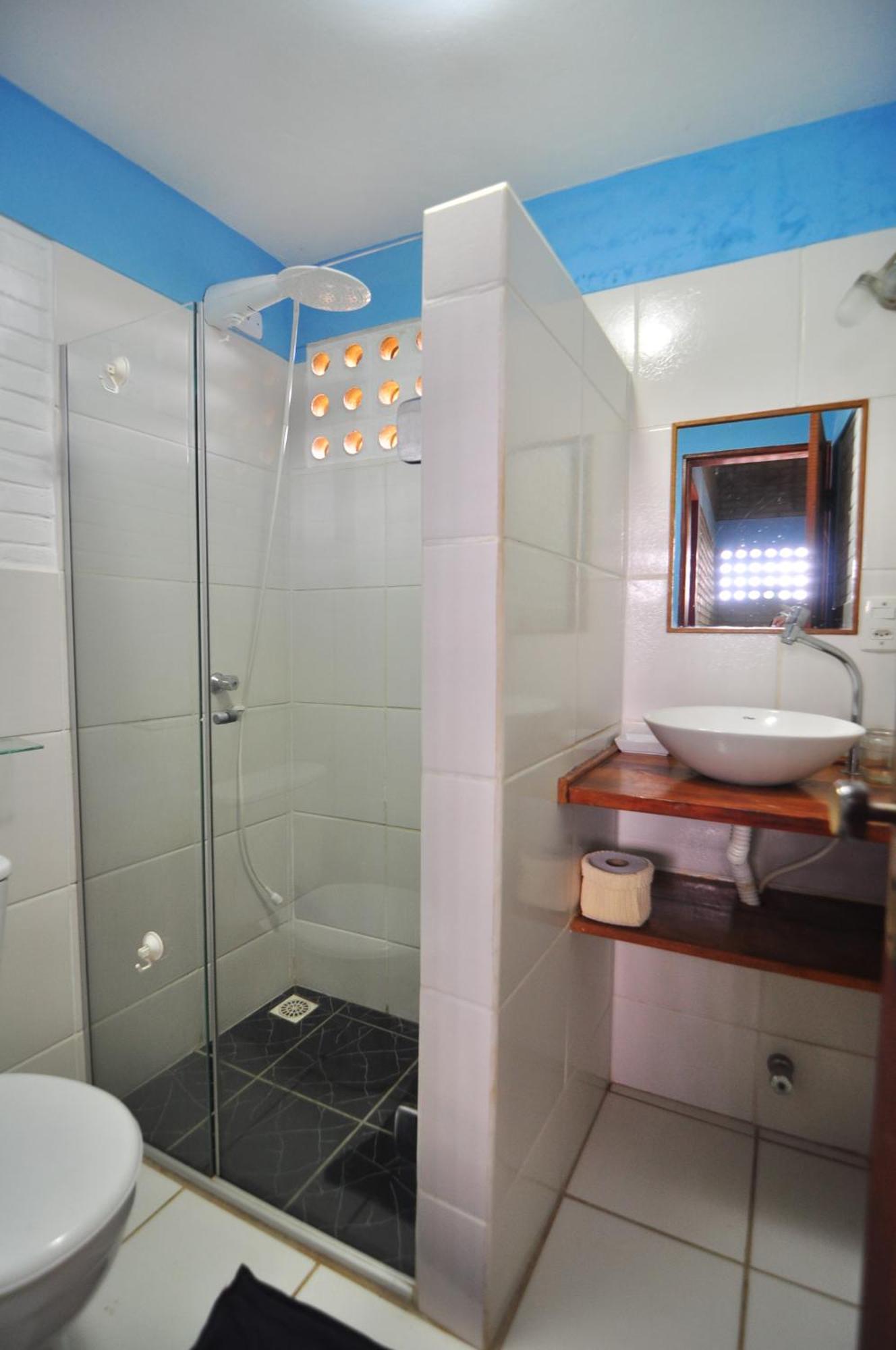 Casa Blanka 2010 - Eco Surf Guest House Itacaré Habitación foto