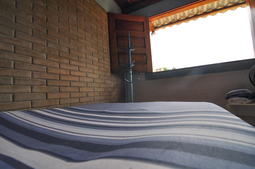 Casa Blanka 2010 - Eco Surf Guest House Itacaré Habitación foto