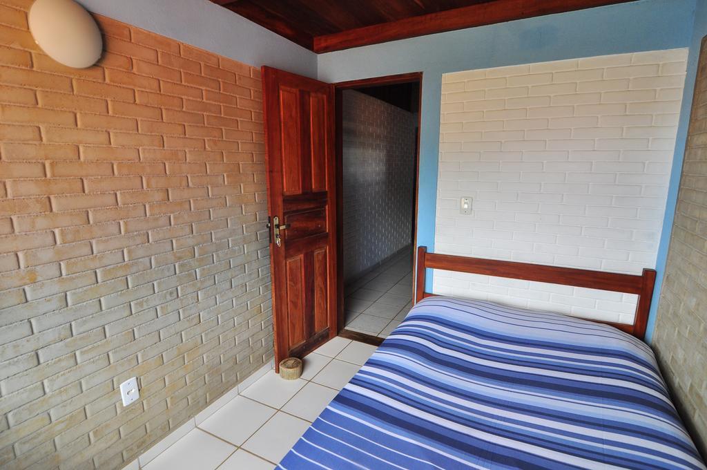Casa Blanka 2010 - Eco Surf Guest House Itacaré Habitación foto